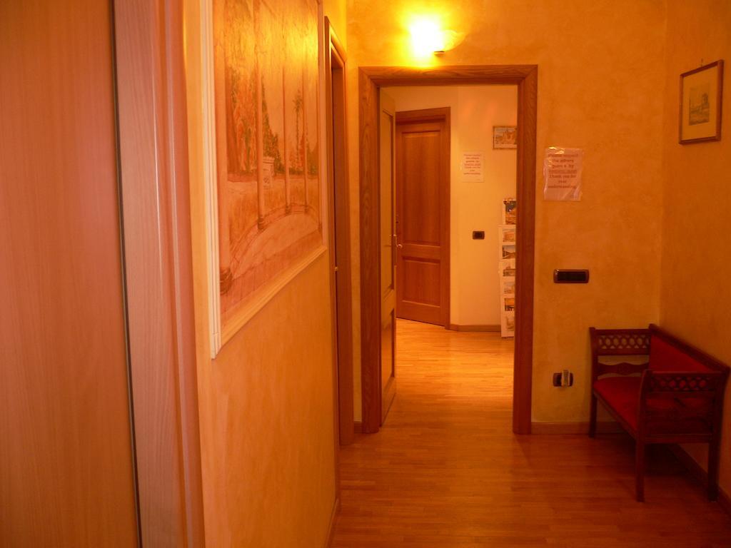 Guest house City's House 2*
